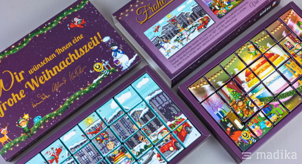 Adventskalender nach Maß mit 24 quadratischen Faltschachteln