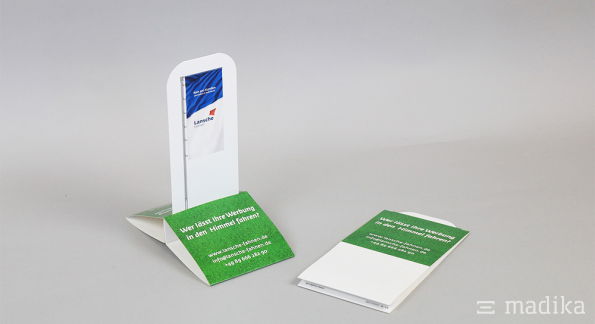 Aufziehaufsteller liegend und stehend