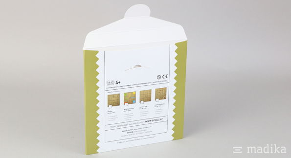 Flachkartonhülle offen mit Verschluss