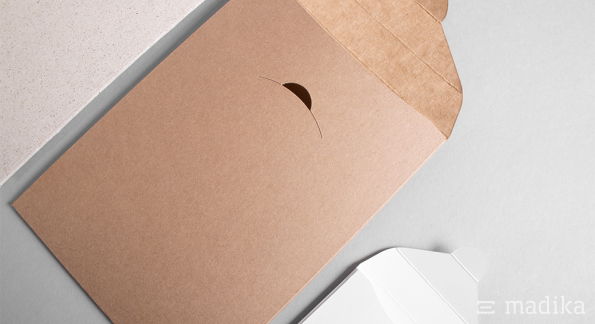 Flachkartonhüllen mit Steckverschluss