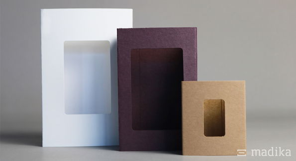 Karton-Banderolen mit Sichtfenster