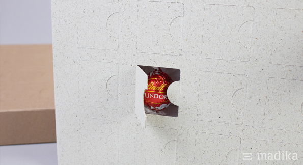 Lindt Lindor Praline im Graskarton-Adventskalender