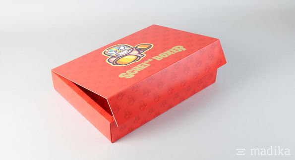 Magnetschachtel mit veredeltem Deckel