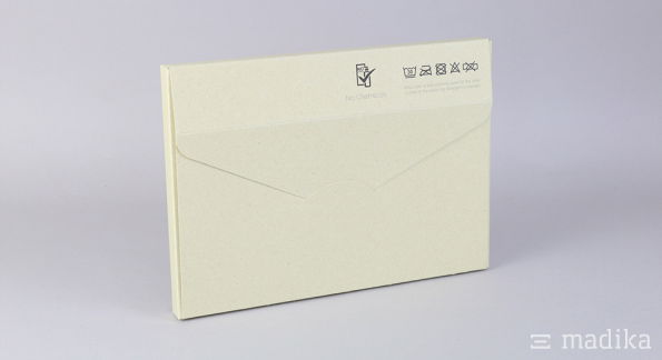 Steckmappe aus Graskarton mit schwarzer Bedruckung