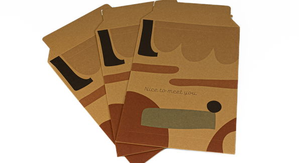 Versandtasche braun bedruckt Versandtasche braun bedruckt