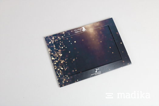 Schöne Give-away-Idee: Bilderrahmen als Geschenk bei einem Event. Bilderrahmen bedruckt, flachliegend für ein Event