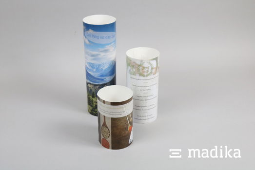 Bedruckte Tischaufsteller in verschiedenen Größen für die Gastronomie Bedruckte Tischaufsteller in verschiedenen Größen für die Gastronomie