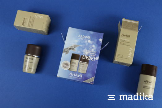 Kosmetikset in einer Faltschachtel mit Inlay Inlay bei Set-Verpackung