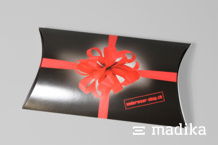 Kissenschachteln eignen sich sehr gut als Gutscheinverpackung Kissenschachtel mit einer Geschenkverpackungs-Bedruckung
