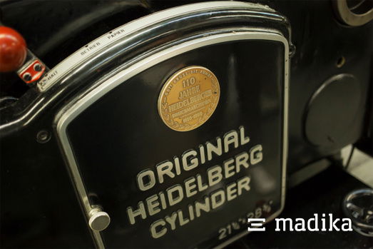 Alt - aber dennoch ist immer Verlass auf unseren Original Heidelberg Cylinder! OHZ Stanzmaschine