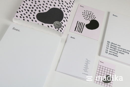 Ein Corporate Design zieht sich hier elegant durch die verschiedenen Produkte. Mehrere Produkte mit Corporate Design