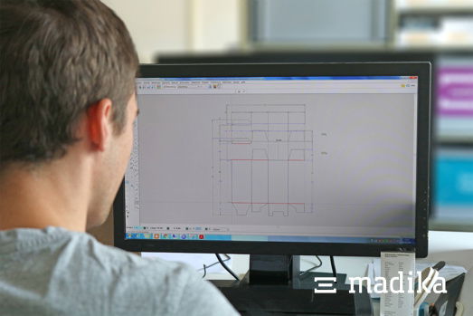 Konstruktion einer Schachtel am Computer Konstruktion einer Schachtel am Computer