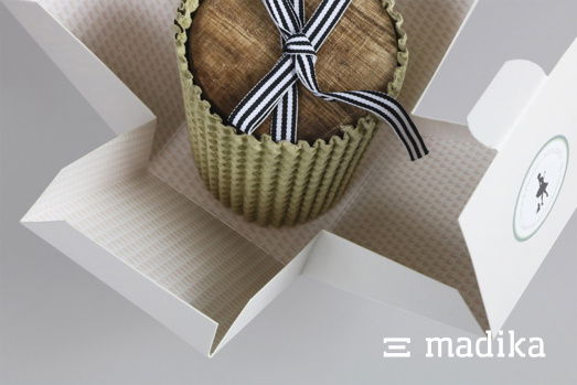 Besondere Produktverpackungen mit Konfektionierung Besondere Produktverpackungen mit Konfektionierung