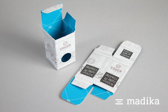 Faltschachtel mit Sichtfenster und Innendruck. Faltschachtel mit Sichtfenster und Innendruck