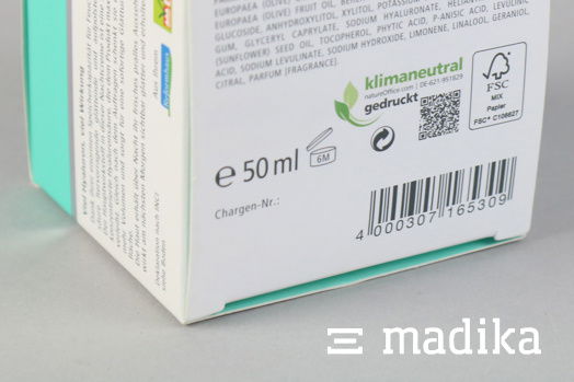 Diese Kosmetikverpackung beinhalt neben dem nature office Logo auch einen QR-Code zur Nachverfolgung der klimaneutralen Projekte. Klimaneutral bedruckte Kosmetikverpackung