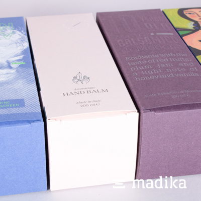 Faltschachteln von madika.de aus dem Recyclingkarton Gmund Used. madika-Faltschachteln Recyclingkarton Gmund Used