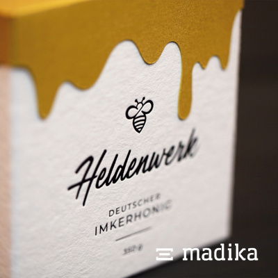 Eine Faltschachtel von madika.de mit 3D-Effekt. madika-Faltschachtel 3D-Effekt