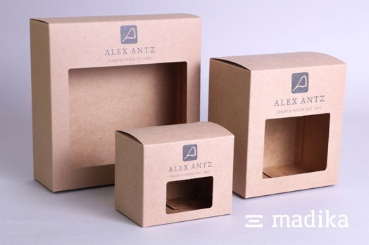 Faltschachtel-Variationen mit Sichtfenstern Faltschachtel-Variationen mit Sichtfenstern