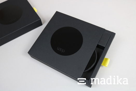 Hochwertige und edle Elektronikverpackung aus schwarzem Naturkarton Schwarze Elektronikverpackung mit Veredelung