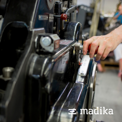 Alte Verarbeitungsmaschine Alte Verarbeitungsmaschine