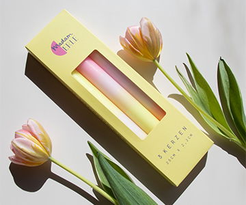 Faltschachtel mit Sichtfenster für bunte Kerzen